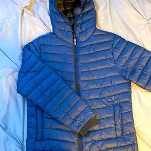 Hollister Puffer